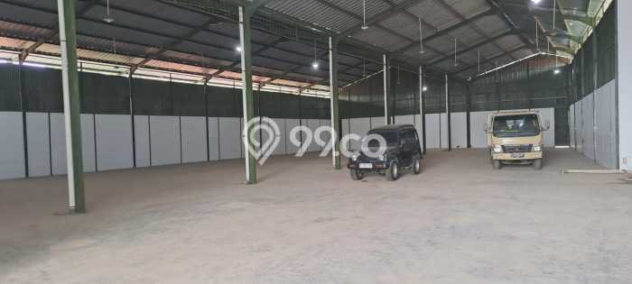 Gudang paling strategis disewakan di Cileungsi Bogor Gudang paling strategis disewakan di Cileungsi Bogor