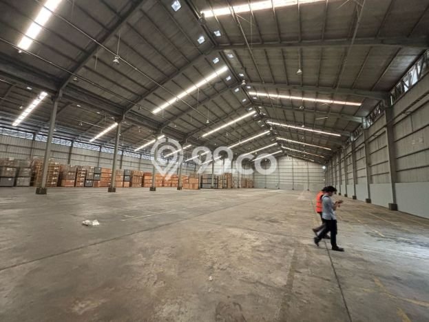 Unit Gudang Dijual di Bekasi LT 7599m2 & LB 6275m2 Unit Gudang Dijual di Bekasi LT 7599m2 & LB 6275m2