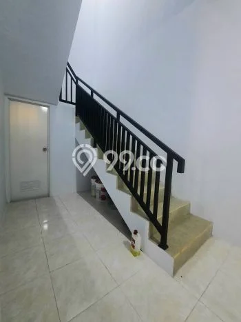 Peluang Investasi! Rumah Kost Dijual di Denpasar Barat, Denpasar, 18 KT, 18 KM, Luas 200m2 Peluang Investasi! Rumah Kost Dijual di Denpasar Barat, Denpasar, 18 KT, 18 KM, Luas 200m2
