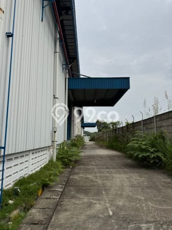 Lokasi Strategis! Dijual Pabrik Bisnis di Lippo Cikarang, Cikarang Kondisi Bagus Lokasi Strategis! Dijual Pabrik Bisnis di Lippo Cikarang, Cikarang Kondisi Bagus