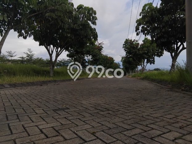 Kavling Tanah untuk Dijual di Dinoyo, Malang, Luas 150m2 Kavling Tanah untuk Dijual di Dinoyo, Malang, Luas 150m2
