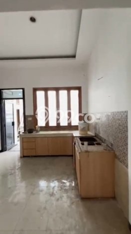 Disewakan Ruko di Pusat Kota Bandung Ramai Strategis Disewakan Ruko di Pusat Kota Bandung Ramai Strategis