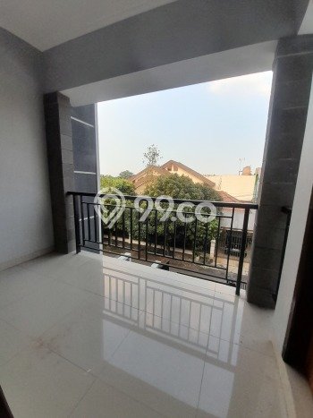 Rumah Modern 5 KT di Buah Batu Bandung Unfurnished Rumah Modern 5 KT di Buah Batu Bandung Unfurnished