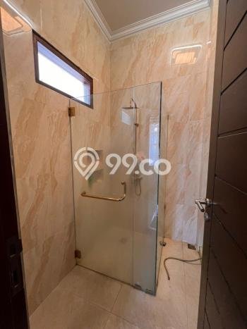 Jual Rumah Eksklusif 5 KT di Pungkur, Bandung Jual Rumah Eksklusif 5 KT di Pungkur, Bandung
