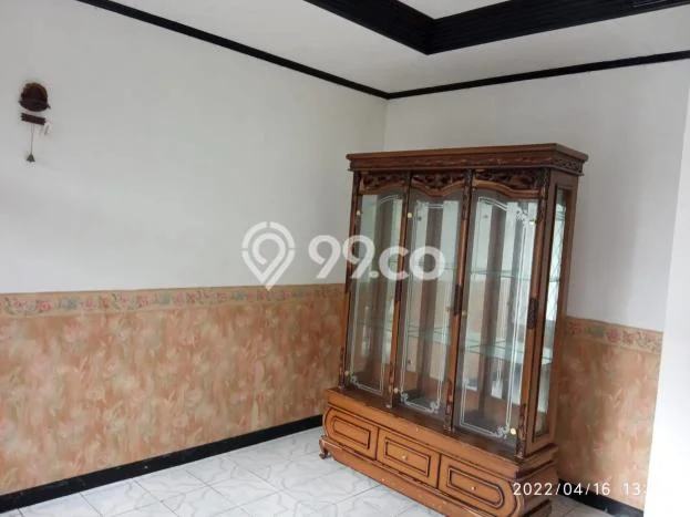 Disewakan! Rumah 3 Kamar Tidur &
2 Kamar Mandi di Sarijadi, Bandung Disewakan! Rumah 3 Kamar Tidur &
2 Kamar Mandi di Sarijadi, Bandung