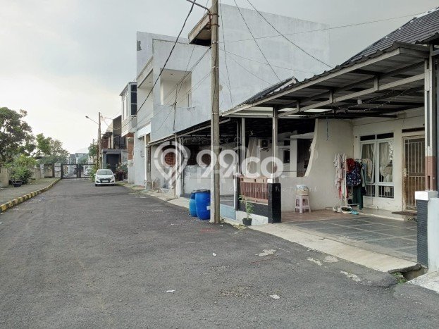 INVESTASI TEPAT! Rumah di Bojongsoang, Luas 81m2m² LB 50m2m² INVESTASI TEPAT! Rumah di Bojongsoang, Luas 81m2m² LB 50m2m²