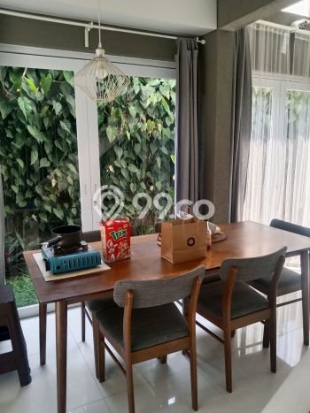 Rumah Mewah LB 220m2 Siap Huni Desain Elegan di Dago, Bandung Rumah Mewah LB 220m2 Siap Huni Desain Elegan di Dago, Bandung