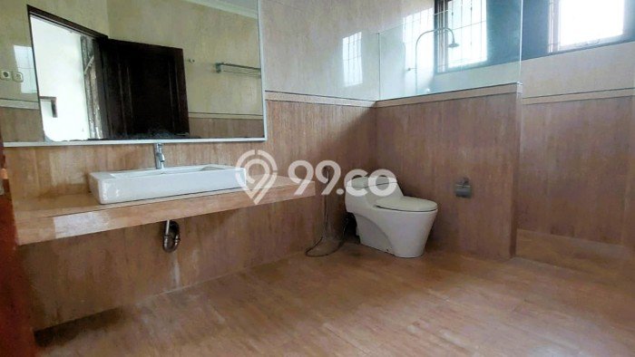 Hunian Modern Untuk Disewakan di Cipete Jakarta Selatan 6 KT & 5 KM Hunian Modern Untuk Disewakan di Cipete Jakarta Selatan 6 KT & 5 KM