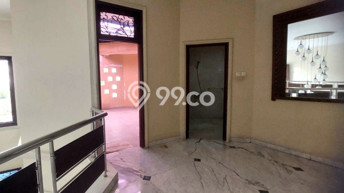 Hunian Modern Untuk Disewakan di Cipete Jakarta Selatan 6 KT & 5 KM Hunian Modern Untuk Disewakan di Cipete Jakarta Selatan 6 KT & 5 KM