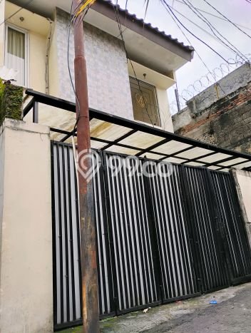Unit Kost Dijual di Jakarta Selatan Spesifikasi 8 Kamar Tidur dan Kawasan Ramai Unit Kost Dijual di Jakarta Selatan Spesifikasi 8 Kamar Tidur dan Kawasan Ramai