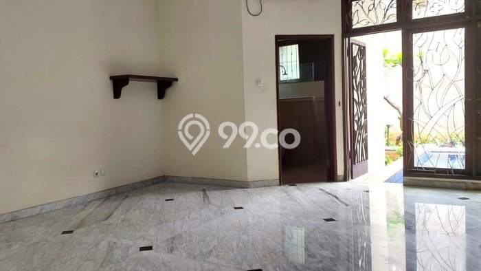 Hunian Modern Untuk Disewakan di Cipete Jakarta Selatan 6 KT & 5 KM Hunian Modern Untuk Disewakan di Cipete Jakarta Selatan 6 KT & 5 KM