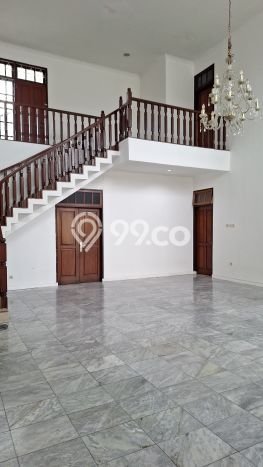 DREAM HOME! Rumah di , 4 KM, Bebas Banjir, Luas 600m2m² LB 400m2m² DREAM HOME! Rumah di , 4 KM, Bebas Banjir, Luas 600m2m² LB 400m2m²