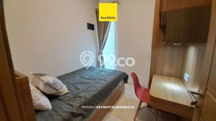 Jual Rumah Luas Megah Dengan View Eksklusif di Pejaten, Jakarta Selatan Jual Rumah Luas Megah Dengan View Eksklusif di Pejaten, Jakarta Selatan