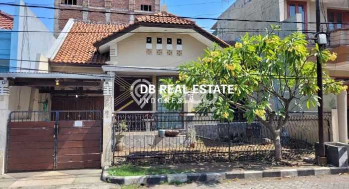 Rumah Modern 4 Kamar LT 203m2 di Mulyosari Rumah Modern 4 Kamar LT 203m2 di Mulyosari