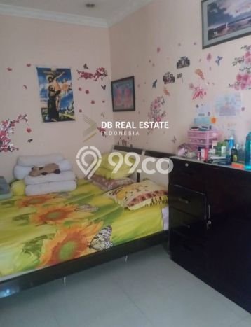 Rumah Nyaman 6 KT Luas Tanah 180m2m² di Darmo permai, Surabaya Rumah Nyaman 6 KT Luas Tanah 180m2m² di Darmo permai, Surabaya