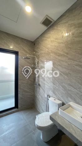 Jual Rumah Mewah Megah Dengan View Eksklusif di Sektor 7-Bintaro, Tangerang Selatan Jual Rumah Mewah Megah Dengan View Eksklusif di Sektor 7-Bintaro, Tangerang Selatan