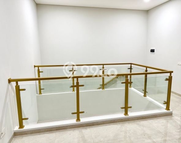 Dijual Rumah Luas Megah Dengan View Cantik di Sektor 9-Bintaro, Tangerang Selatan Dijual Rumah Luas Megah Dengan View Cantik di Sektor 9-Bintaro, Tangerang Selatan