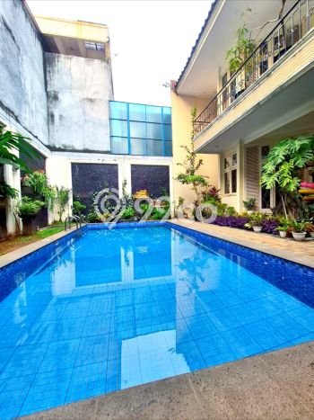 Ready to Use! Premium House LT 600m2 Desain Elegan di Gandaria Ready to Use! Premium House LT 600m2 Desain Elegan di Gandaria