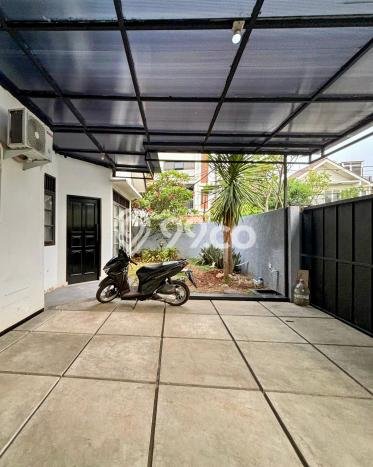 Dijual Rumah Mewah Megah Dengan View Cantik di Bintaro, Jakarta Selatan Dijual Rumah Mewah Megah Dengan View Cantik di Bintaro, Jakarta Selatan