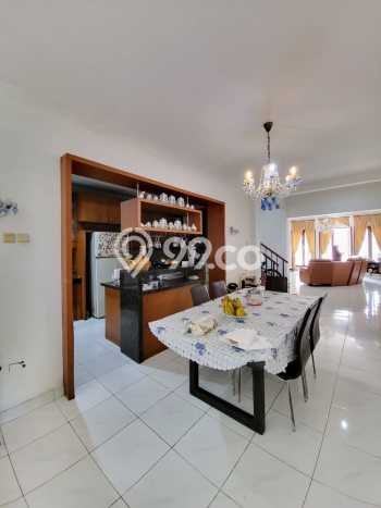 Dijual Rumah Luas Elegan Dengan View Eksklusif di Sektor 7-Bintaro, Tangerang Selatan Dijual Rumah Luas Elegan Dengan View Eksklusif di Sektor 7-Bintaro, Tangerang Selatan