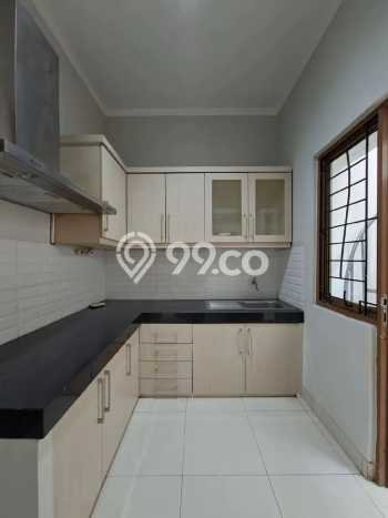 Jual Rumah Mewah Elegan Dengan View Eksklusif di Sektor 9-Bintaro, Tangerang Selatan Jual Rumah Mewah Elegan Dengan View Eksklusif di Sektor 9-Bintaro, Tangerang Selatan