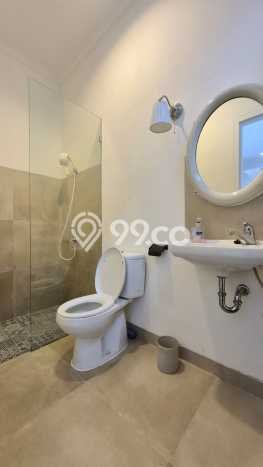 Dijual Rumah Eksklusif 2 KT di Sektor 6 - Bintaro, Tangerang Selatan Dijual Rumah Eksklusif 2 KT di Sektor 6 - Bintaro, Tangerang Selatan