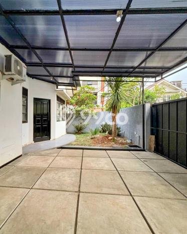 Dijual Rumah Mewah Megah Dengan View Cantik di Bintaro, Jakarta Selatan Dijual Rumah Mewah Megah Dengan View Cantik di Bintaro, Jakarta Selatan