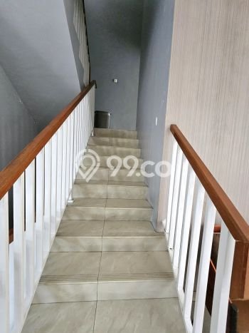 Hunian Elit LB 163m2 Siap Pakai Desain Elegan di Sektor 7-Bintaro, Tangerang Selatan Hunian Elit LB 163m2 Siap Pakai Desain Elegan di Sektor 7-Bintaro, Tangerang Selatan