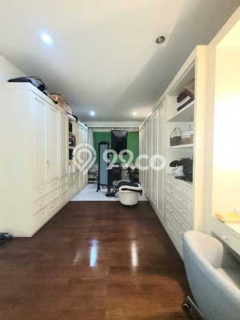 Rumah Mewah LB 350m2 Siap Pakai Desain Elegan di Sektor 9-Bintaro, Tangerang Selatan Rumah Mewah LB 350m2 Siap Pakai Desain Elegan di Sektor 9-Bintaro, Tangerang Selatan