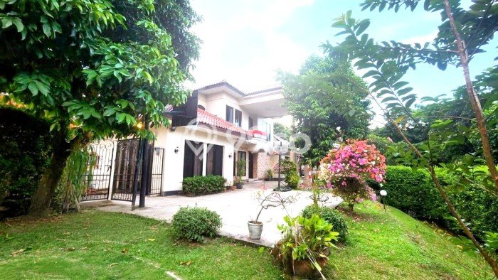 Rumah Elit LB 400m2 Siap Pakai Desain Elegan di Sektor 8-Bintaro, Jakarta Selatan Rumah Elit LB 400m2 Siap Pakai Desain Elegan di Sektor 8-Bintaro, Jakarta Selatan