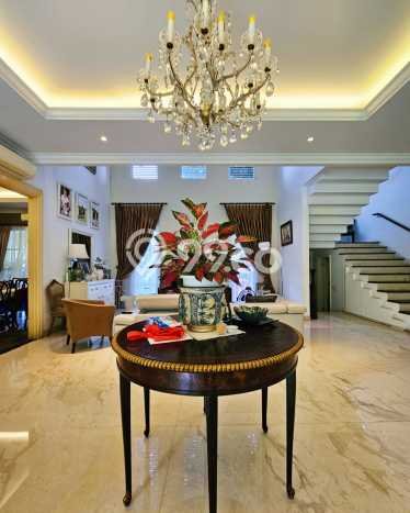 Ready to Use! Luxury House LT 900m2 Desain Elegan di Sektor 7-Bintaro Ready to Use! Luxury House LT 900m2 Desain Elegan di Sektor 7-Bintaro