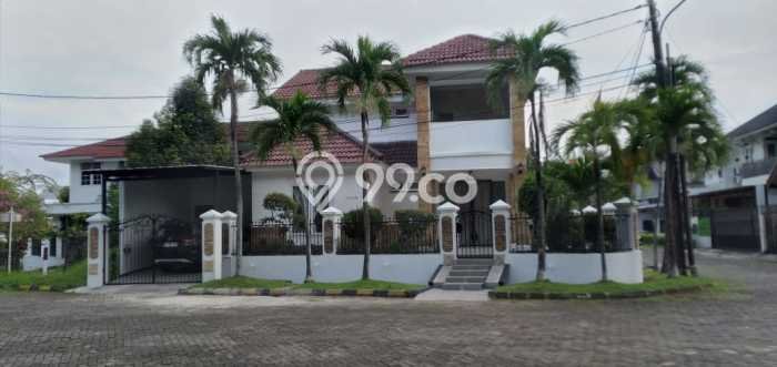 Jual Rumah Mewah Elegan Dengan View Cantik di Sektor 9-Bintaro, Tangerang Selatan Jual Rumah Mewah Elegan Dengan View Cantik di Sektor 9-Bintaro, Tangerang Selatan