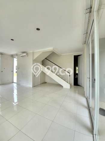 Jual Rumah Luas Elegan Dengan View Eksklusif di Sektor 9-Bintaro, Tangerang Selatan Jual Rumah Luas Elegan Dengan View Eksklusif di Sektor 9-Bintaro, Tangerang Selatan
