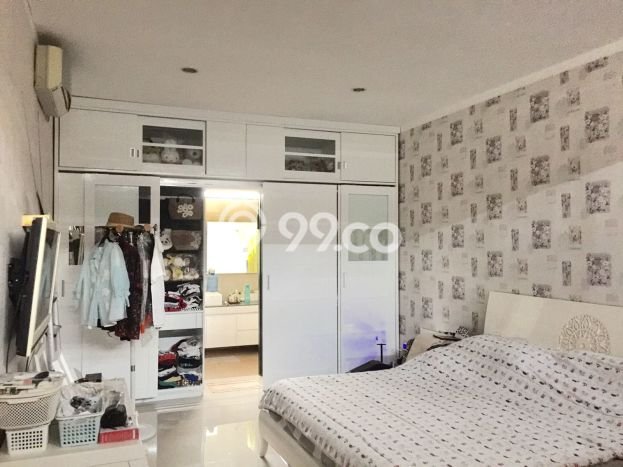 Hunian Elit LB 249m2 Siap Huni Desain Elegan di Sektor 7-Bintaro, Tangerang Selatan Hunian Elit LB 249m2 Siap Huni Desain Elegan di Sektor 7-Bintaro, Tangerang Selatan