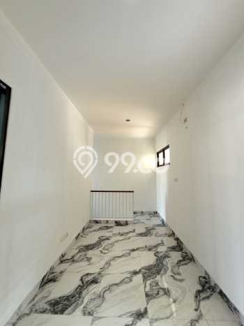 For Sale! Luxury House LT 105m2 Desain Modern di Sektor 9-Bintaro For Sale! Luxury House LT 105m2 Desain Modern di Sektor 9-Bintaro