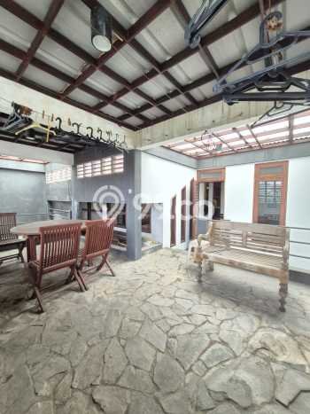 Ready to Use! Premium House LT 175m2 Desain Modern di Sektor 5 - Bintaro Ready to Use! Premium House LT 175m2 Desain Modern di Sektor 5 - Bintaro