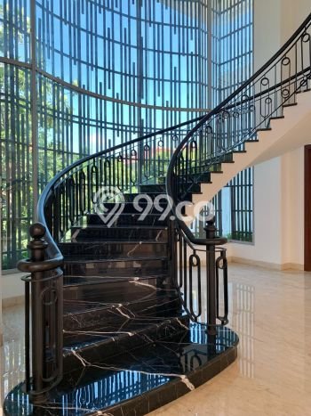 Ready to Use! Premium House LT 555m2 Desain Elegan di Permata Hijau Ready to Use! Premium House LT 555m2 Desain Elegan di Permata Hijau