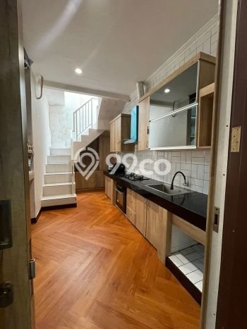 Rumah Elit LB 175m2 Siap Pakai Desain Elegan di Sektor 9-Bintaro, Tangerang Selatan Rumah Elit LB 175m2 Siap Pakai Desain Elegan di Sektor 9-Bintaro, Tangerang Selatan