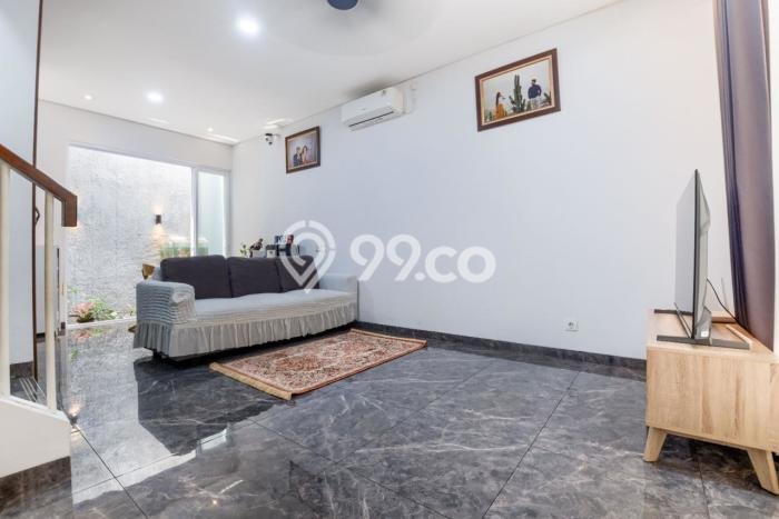 For Sale Hunian Rumah Nyaman 4 Kamar di Sektor 9-Bintaro, Tangerang Selatan For Sale Hunian Rumah Nyaman 4 Kamar di Sektor 9-Bintaro, Tangerang Selatan