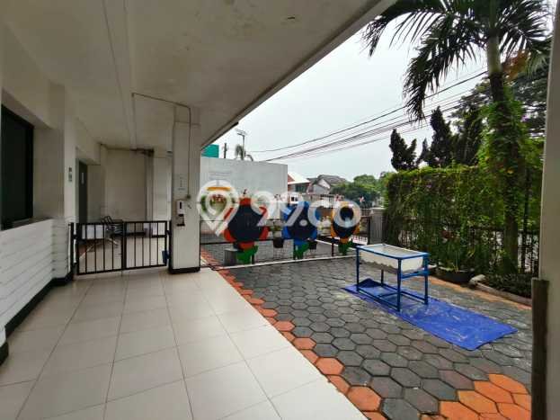 Ruko Dijual di Prime Area Tangerang Selatan Luas 750m2 Ruko Dijual di Prime Area Tangerang Selatan Luas 750m2