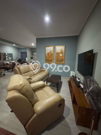 Rumah Elit LB 250m2 Siap Pakai Desain Elegan di Sektor 9-Bintaro, Tangerang Selatan Rumah Elit LB 250m2 Siap Pakai Desain Elegan di Sektor 9-Bintaro, Tangerang Selatan