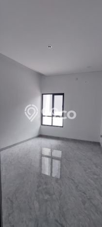 For Sale! Luxury House LT 180m2 Desain Modern di Sektor 3A - Bintaro For Sale! Luxury House LT 180m2 Desain Modern di Sektor 3A - Bintaro