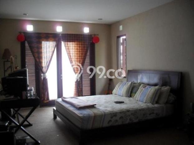 Jual Rumah Mewah Elegan Dengan View Cantik di Cihanjuang, Bandung Jual Rumah Mewah Elegan Dengan View Cantik di Cihanjuang, Bandung