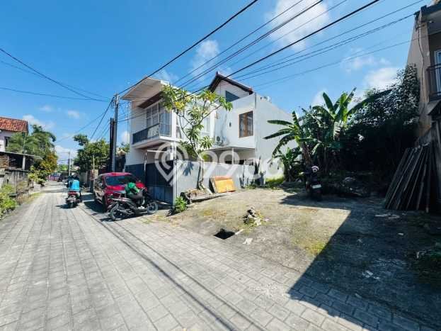 Tanah Bisnis di , Luas 150m2m², Lokasi Strategis Tanah Bisnis di , Luas 150m2m², Lokasi Strategis