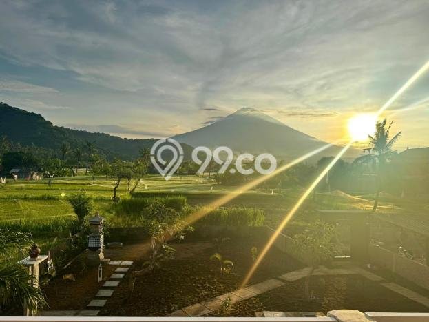 Vila Kawasan Karangasem, Luas 300m2m², Lokasi Premium Vila Kawasan Karangasem, Luas 300m2m², Lokasi Premium