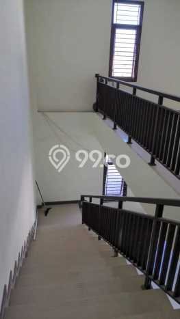 For Rent Gudang Strategis Kawasan Cimahi, Luas 1747m2m², Area Komersial, Jalan Bagus For Rent Gudang Strategis Kawasan Cimahi, Luas 1747m2m², Area Komersial, Jalan Bagus