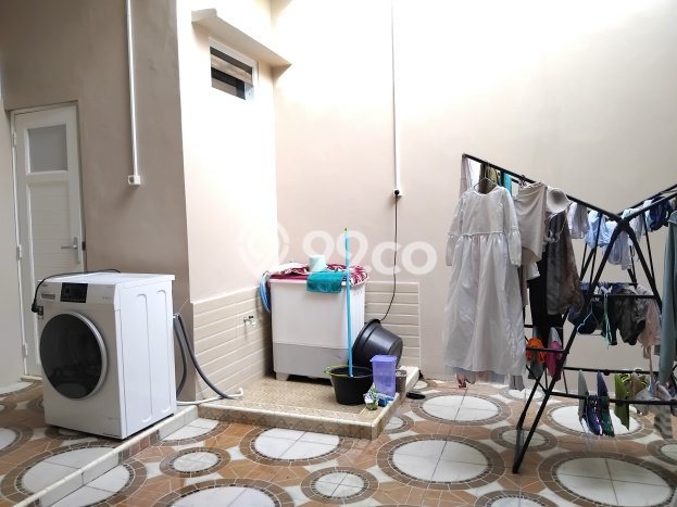 Rumah Luas Asri 4 KT Siap Pakai di Cirebon Kota Cirebon Rumah Luas Asri 4 KT Siap Pakai di Cirebon Kota Cirebon