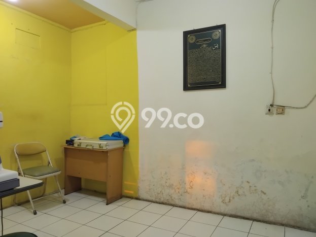Ruko Dijual di Cirebon LT 103m2 & LB 200m2 Lokasi Terbaik! Ruko Dijual di Cirebon LT 103m2 & LB 200m2 Lokasi Terbaik!