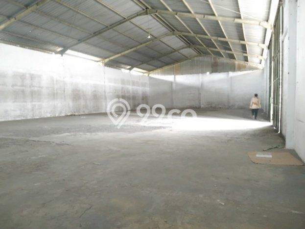 AREA BERKEMBANG! Gudang Disewakan Kawasan Cirebon Kota, Luas 576m2m², Ready Operasional AREA BERKEMBANG! Gudang Disewakan Kawasan Cirebon Kota, Luas 576m2m², Ready Operasional