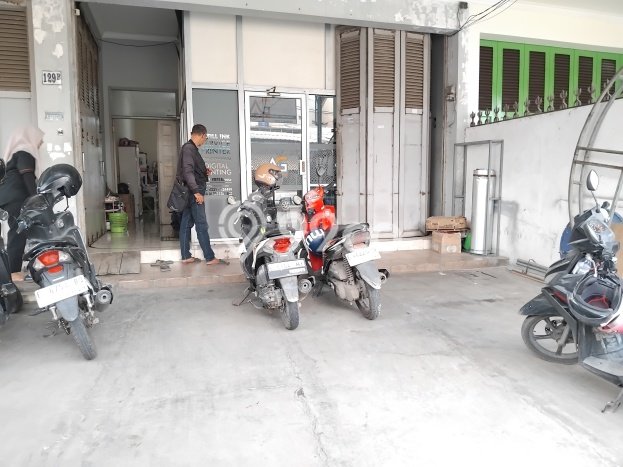 Ruko Dijual di Cirebon LT 167m2 & LB 98m2 Lokasi Terbaik! Ruko Dijual di Cirebon LT 167m2 & LB 98m2 Lokasi Terbaik!